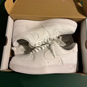 Men’s All White Nike Air Force One Size 11